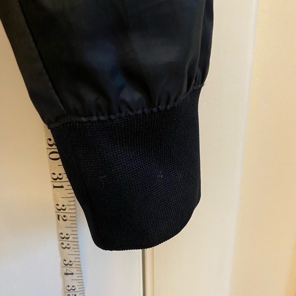 Nike Men's Black Windrunner Windbreaker Jacket - Picture 7 of 9